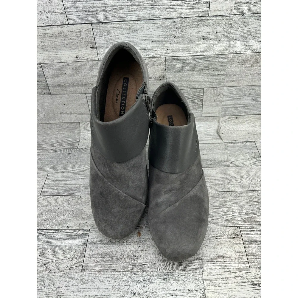 Clarks Collection Gray Suede Leather Wedge Shooties Side Zip 6.5M‎ 261304404040
